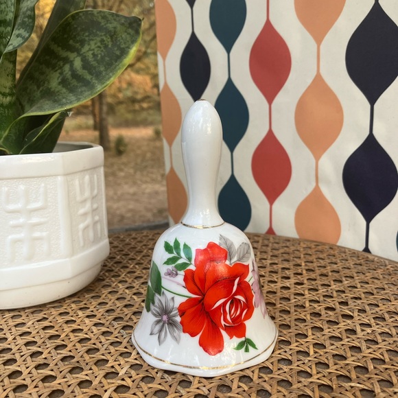 Porcelain Red Rose Floral Bell w/Gold Accents Vintage - Picture 2 of 13